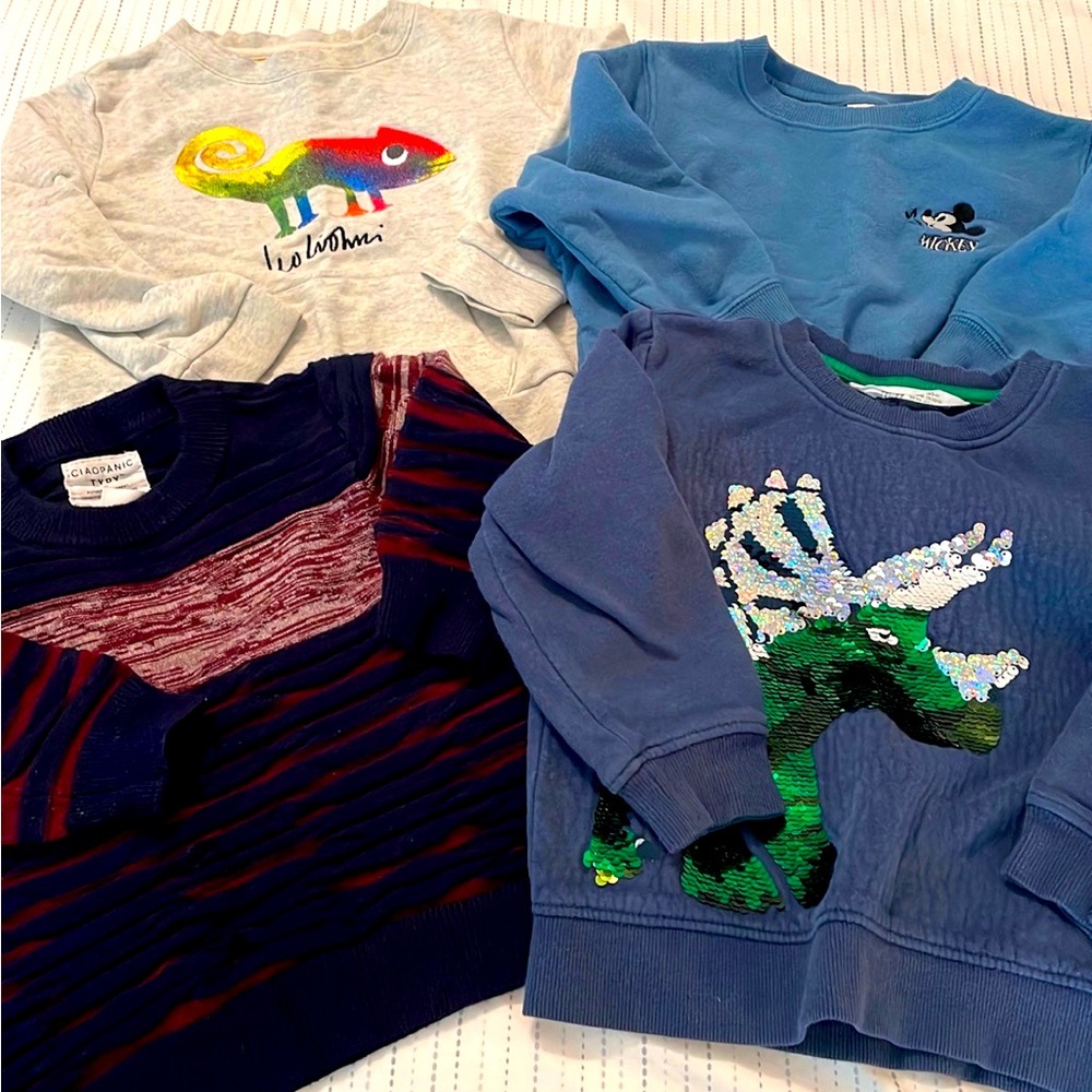 Boys sweaters bundle (3T)